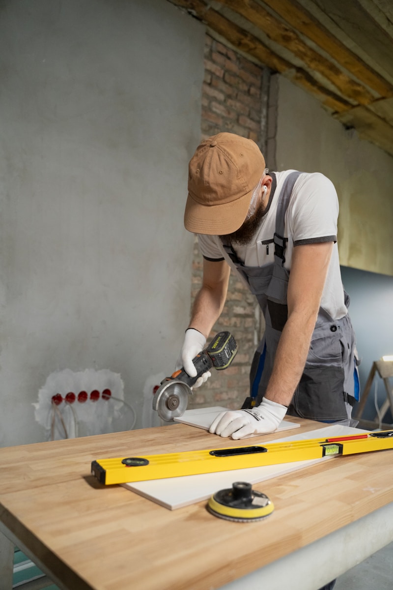 Artisan professionnel travaux rénovation Espagne — suivi chantier à distance Communauté Valencienne
