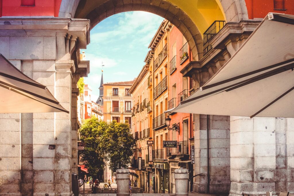 Décompte de vente immobilière en Espagne illustrant la retenue de 3 % appliquée au vendeur non-résident